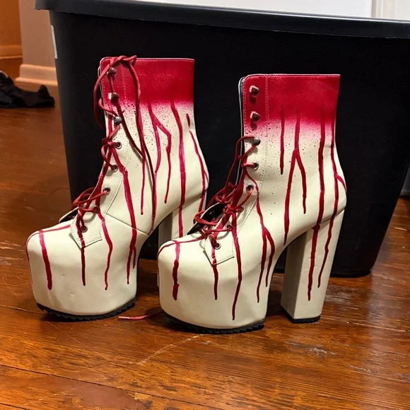 Trickz n Treatz Scream Queen Platform Boots - Picture 2 of 4